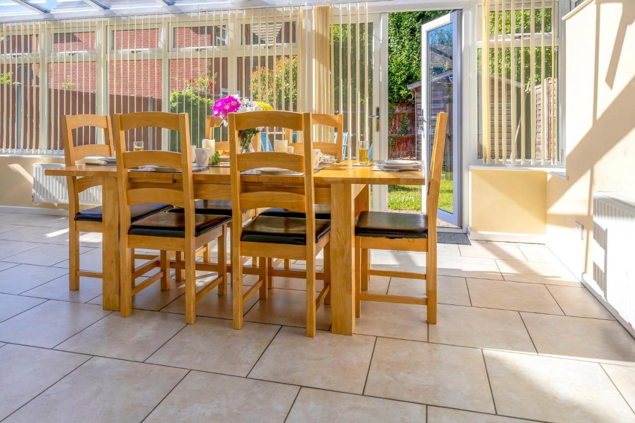 Fair View - Off Street Parking And Garden Villa Shrewsbury Exteriör bild